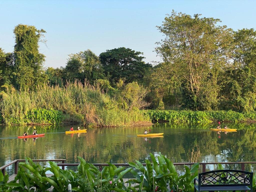 Ruen Maihom Riverside Cabaña Kanchanaburi Exterior foto