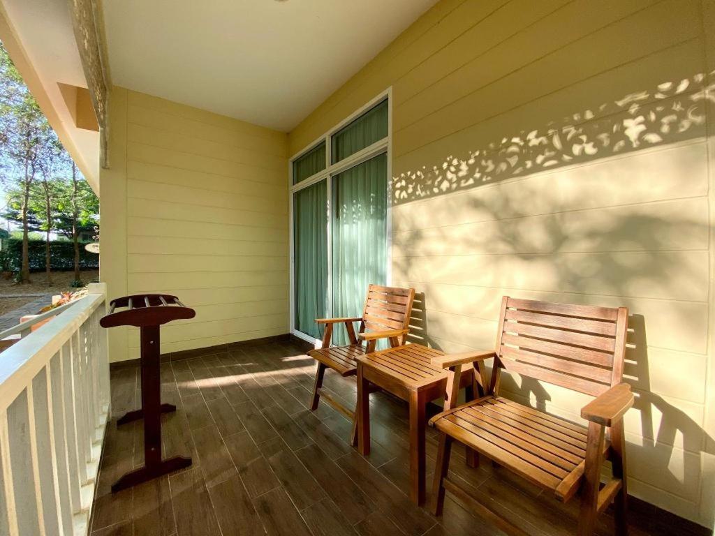 Ruen Maihom Riverside Cabaña Kanchanaburi Exterior foto